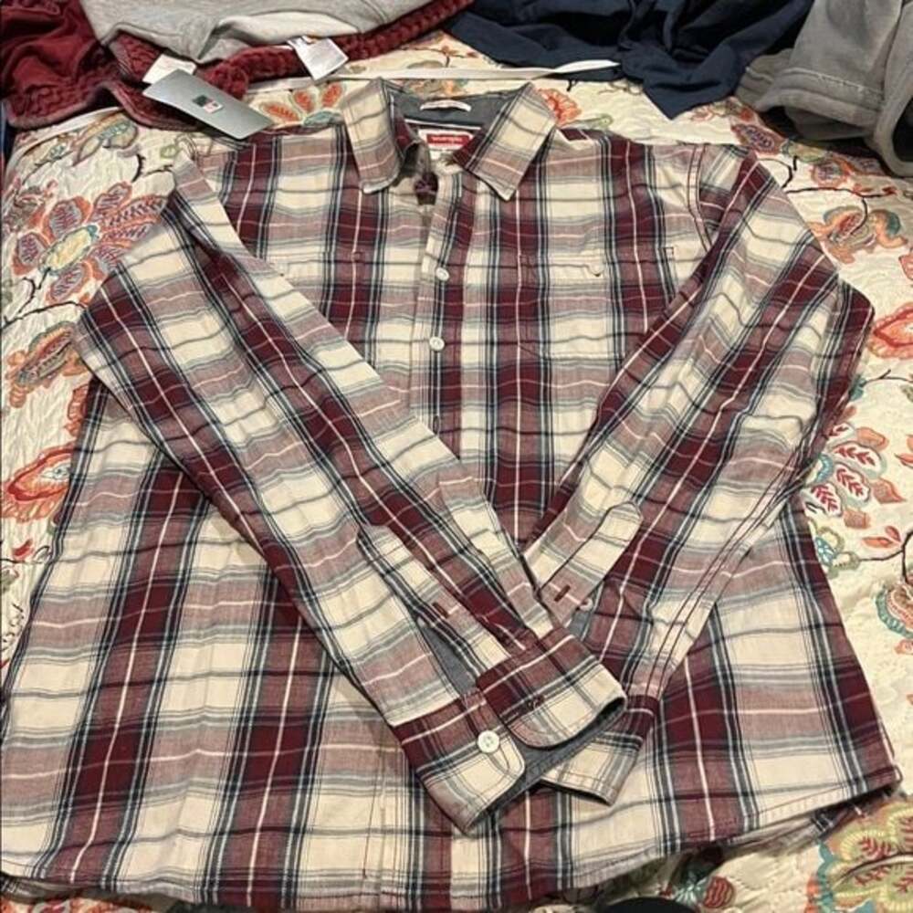 Wrangler Relaxed Fit Flex for Comfort Plaid M